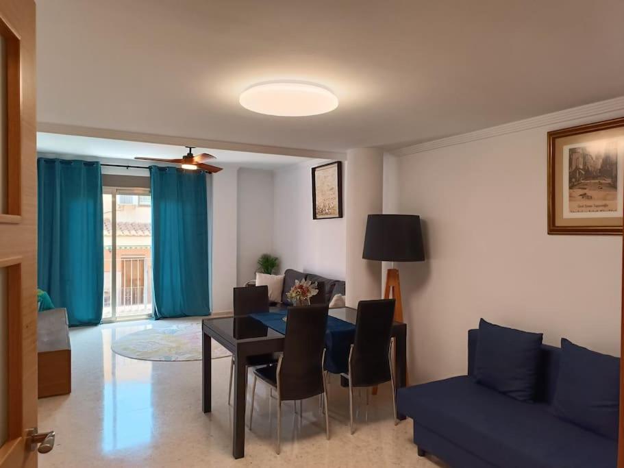 Gilet Senderismo Bici Parking 20 Min Valencia Appartement Buitenkant foto